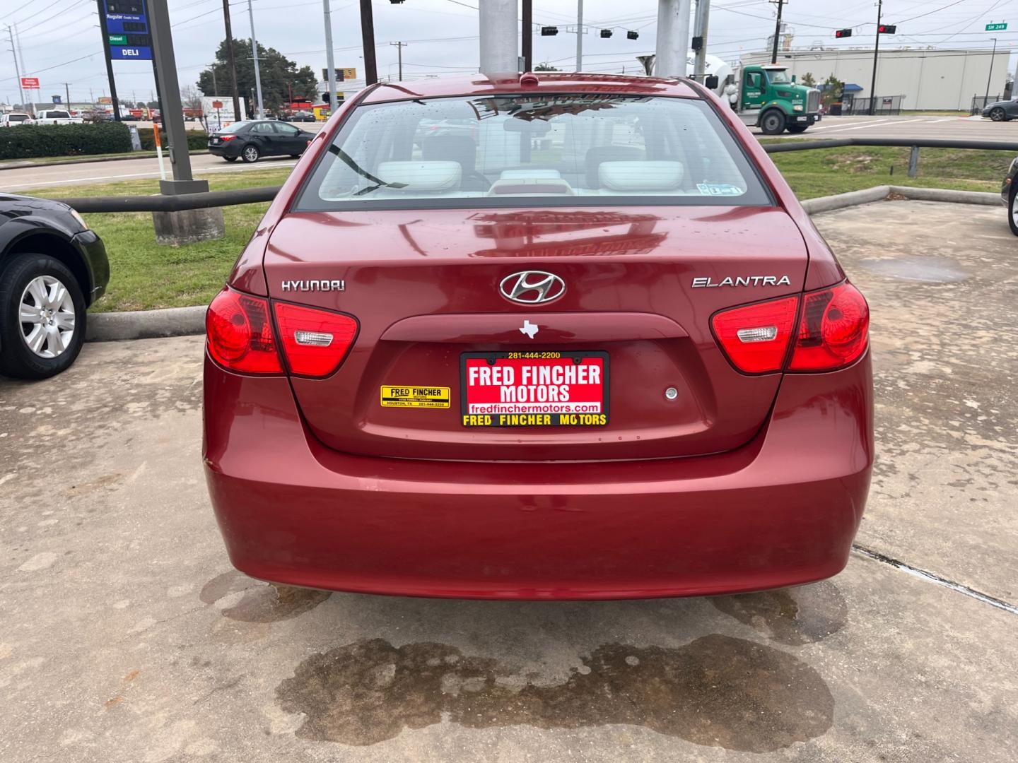 2008 red /TAN Hyundai Elantra GLS (KMHDU46D78U) with an 2.0L L4 DOHC 16V engine, Manual transmission, located at 14700 Tomball Parkway 249, Houston, TX, 77086, (281) 444-2200, 29.928619, -95.504074 - Photo#5